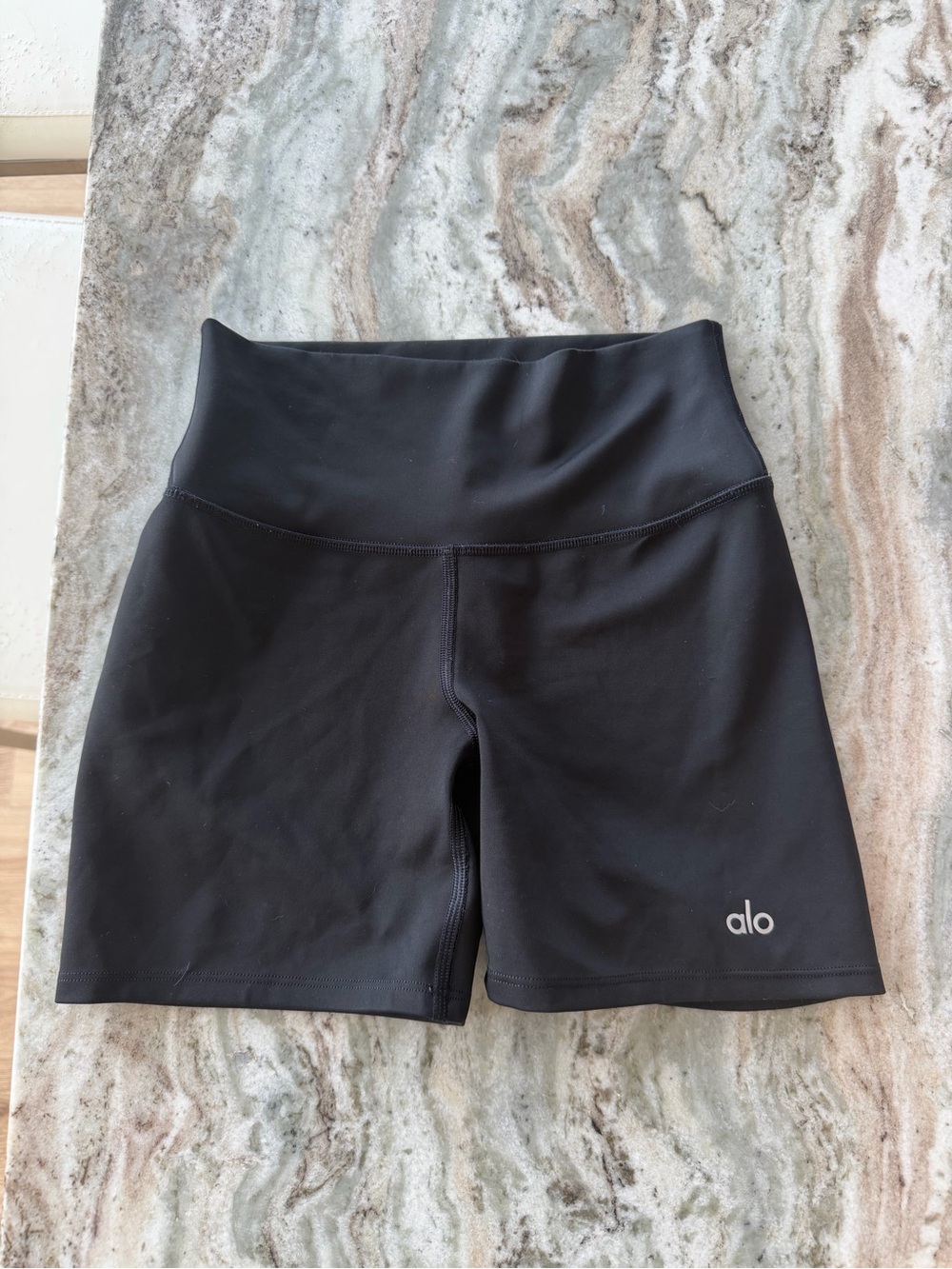 ALO Yoga Black biker shorts